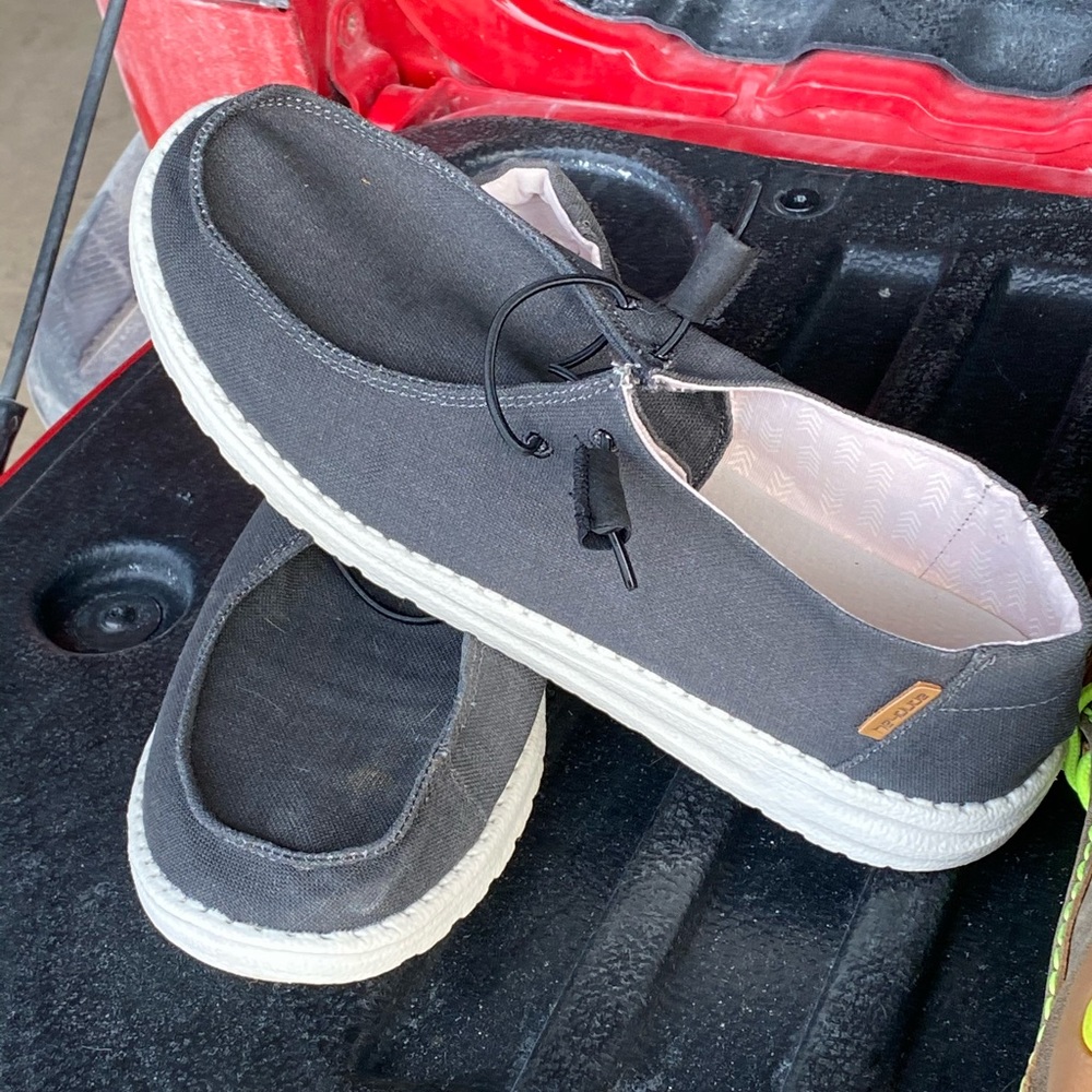 Woman’s 11 Hey Dudes